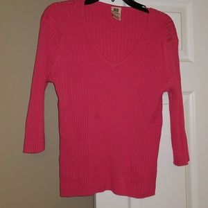 Pink 3/4 sleeve v-neck ribbed sweater